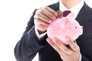 電気料金やガス料金を基本的に節約を意識している人にドリーム電気はおすすめです。 なぜならドリームでんき&ガスで貰える宝くじの枚数は均一だからです!